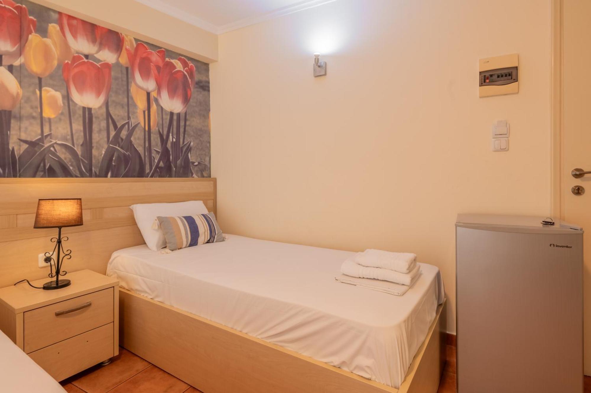 Fontana Luxury Rooms Mytilene Bagian luar foto