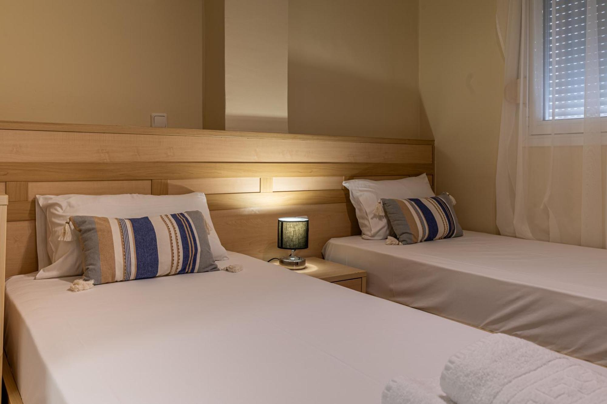 Fontana Luxury Rooms Mytilene Bagian luar foto